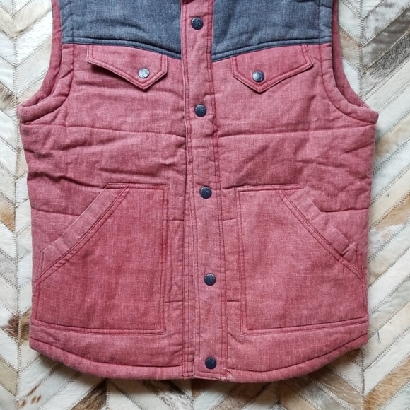 Mens Beautiful Warm Quilted Vest - Size L - Picture 4 of 6